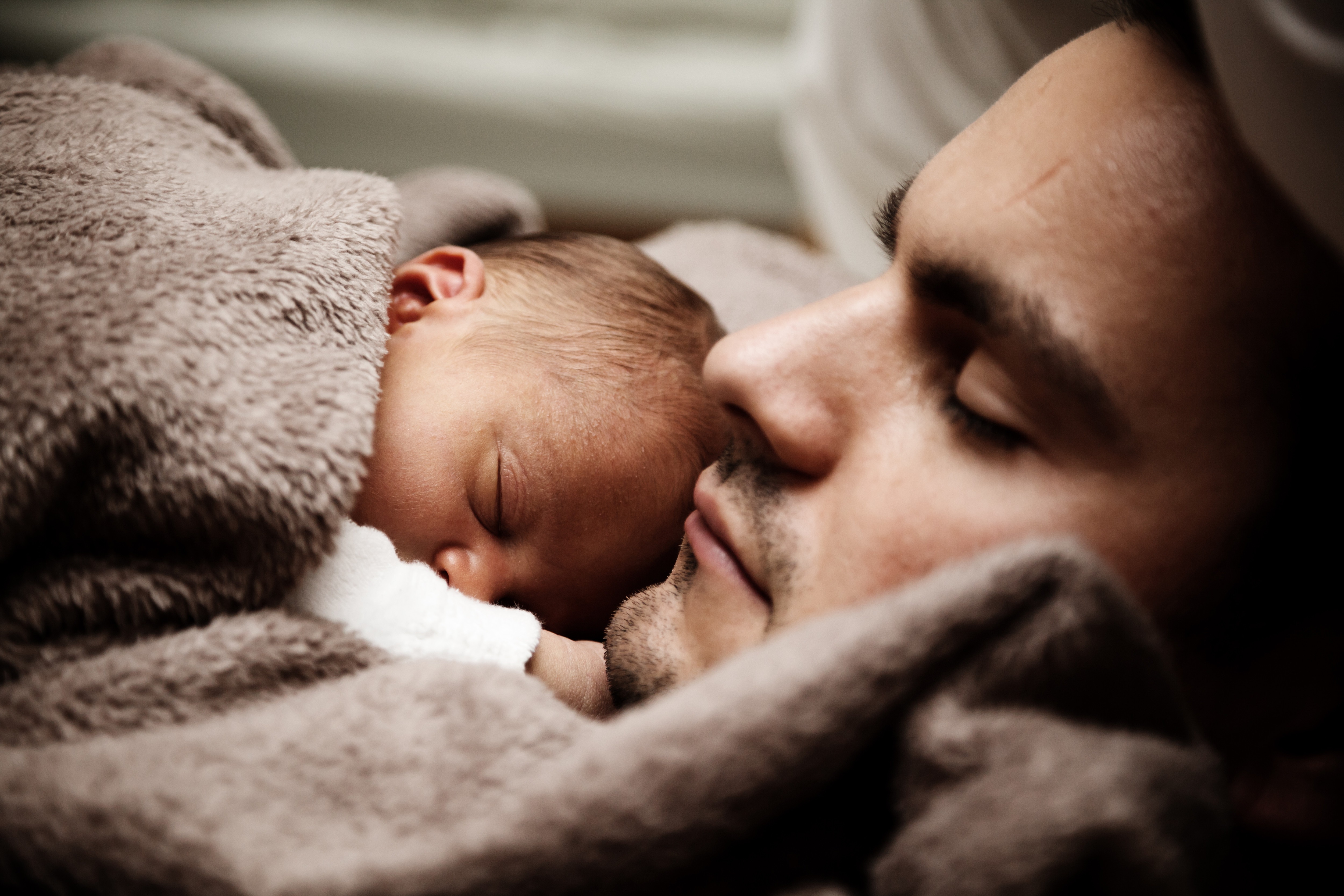 Come rendere confortevole il sonno di un neonato 